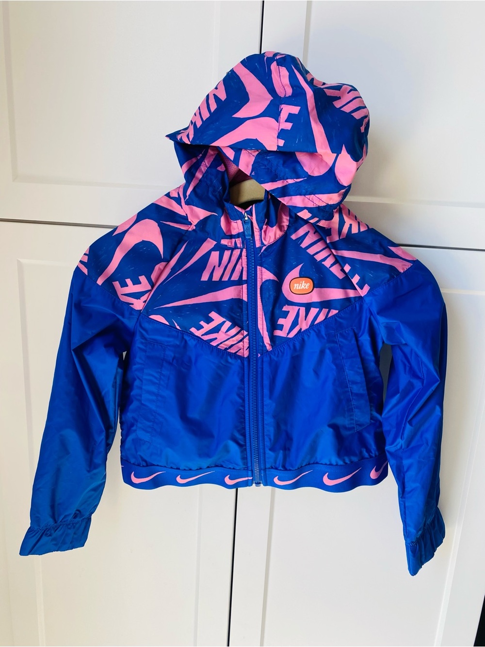 Nike girls youth small Windrunner hyper blue magic flamingo zip up jacket hood